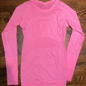 Pink Lulu Lemon Swiftly Tech Long Sleeve